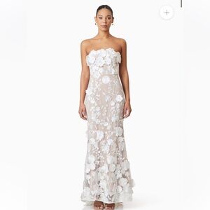 elliatt tiana white strapless 3d floral embellished bridal dress gown small NEW